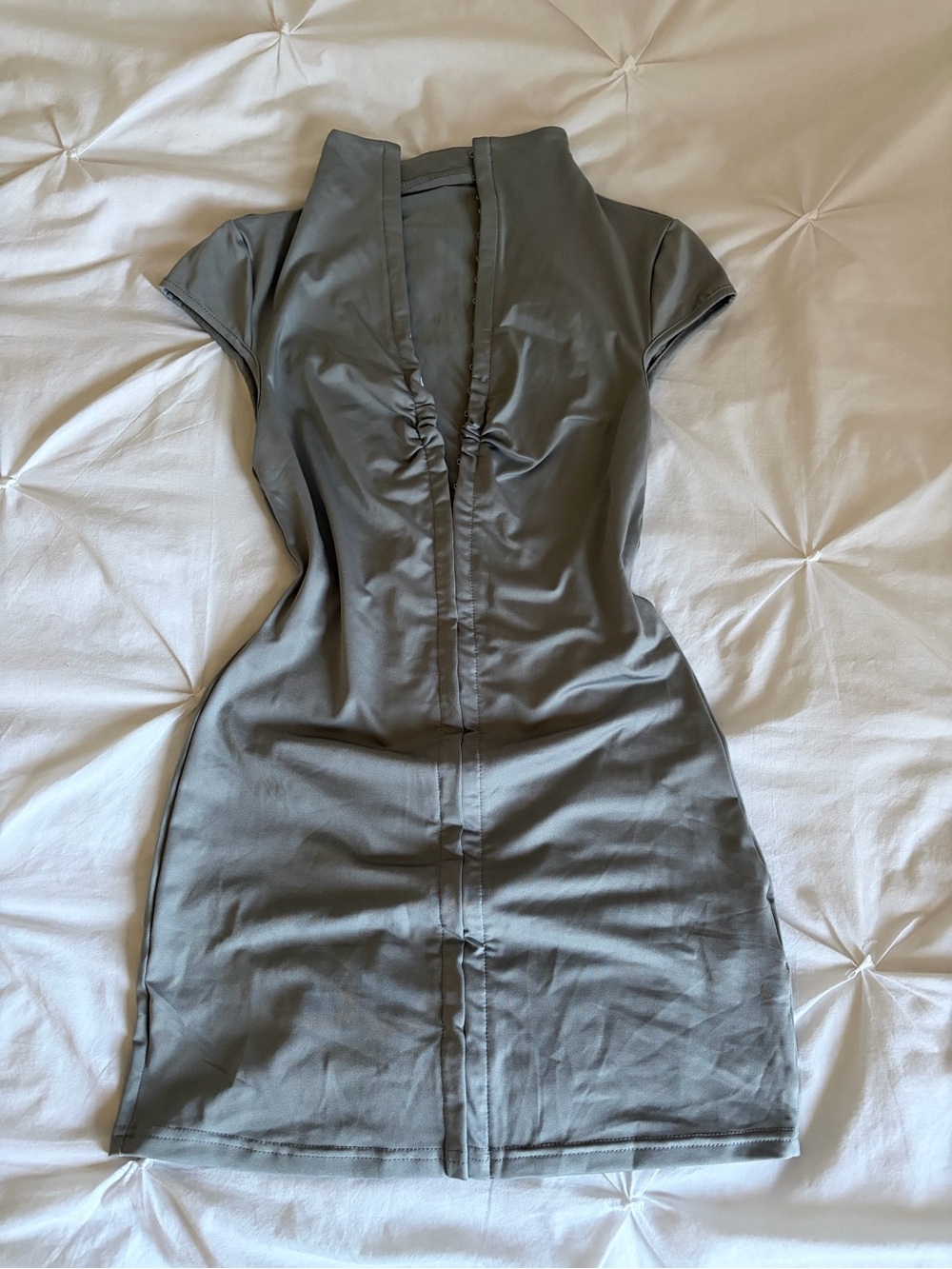 Sleek Gray Cap-Sleeve Sheath Dress